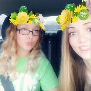 Meet your Posher, Casey